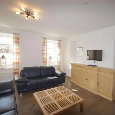 Ferienhaus Alte Schmiede Апартаменты Крумхёрн
